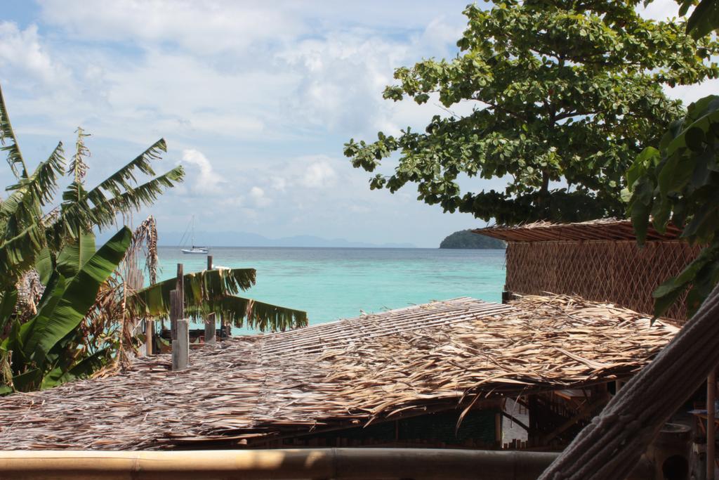 Captain Yut'S Bangalows Koh Lipe Exterior foto
